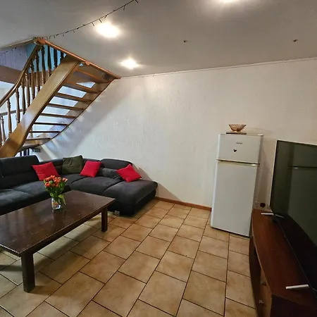 Maison Avec Jardin - Pres Du Cern Et De Geneve Peron